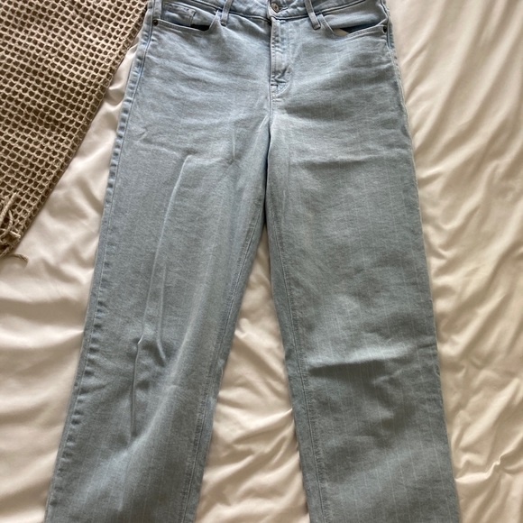 Wide Leg Old Navy Jeans - Picture 5 of 6